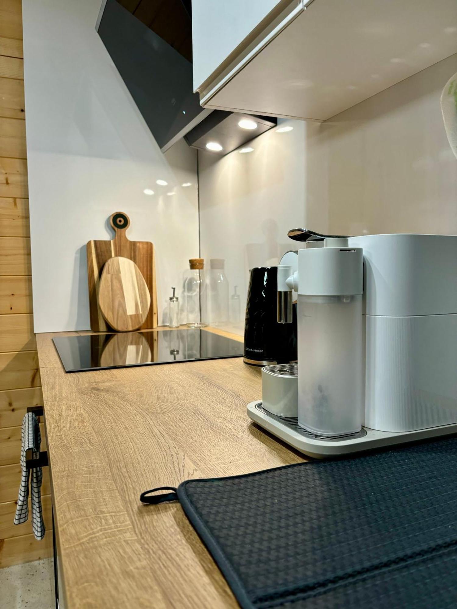 Wodne Widoki - Letniskowy Z Jacuzzi Ferienhaus Dziwnówek